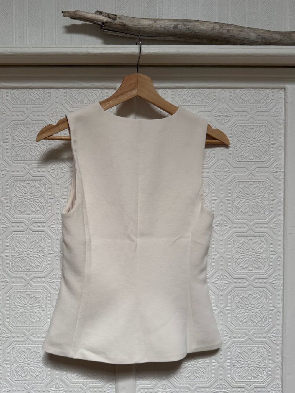 Aritzia Wilfred Regal Vest (size 2) - Picture 4 of 4